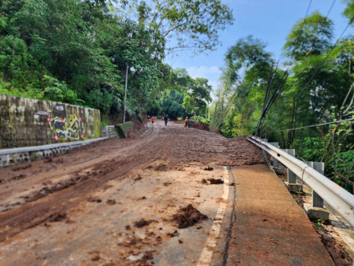 Minta Perlindungan dari Bencana, Warga Jawa Barat Gelar Istigasah Kubra