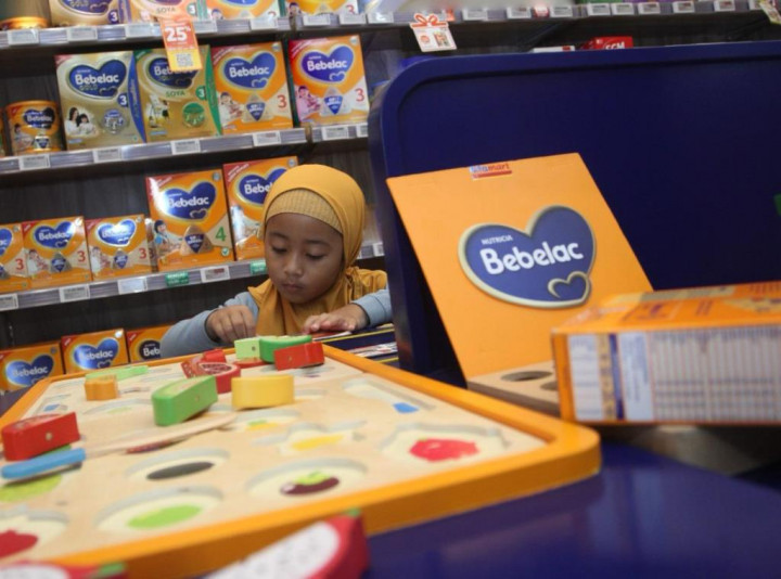 Pojok Susu Bebelac di Flagship Store Alfamart Sediakan Permainan Edukatif