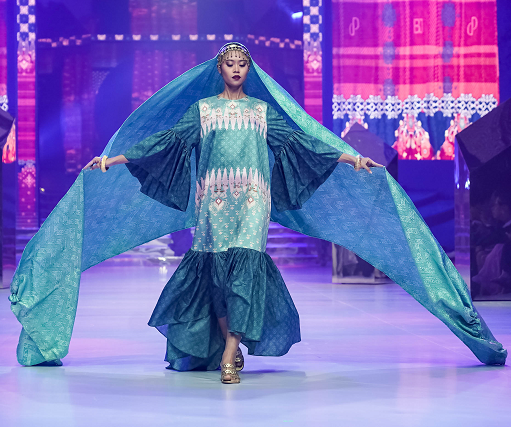 Elegan nan Mewah Ragam Koleksi Busana Lebaran Persembahan Modinity Fashion Parade 2024