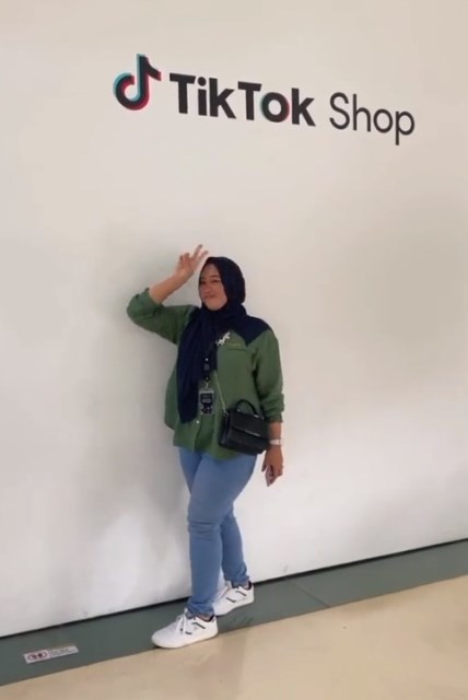 Citra Hanisah berujar perekonomiannya semakin terbantu sejak menjadi kreator affiliate di TikTok. (Foto: Dok. Istimewa)