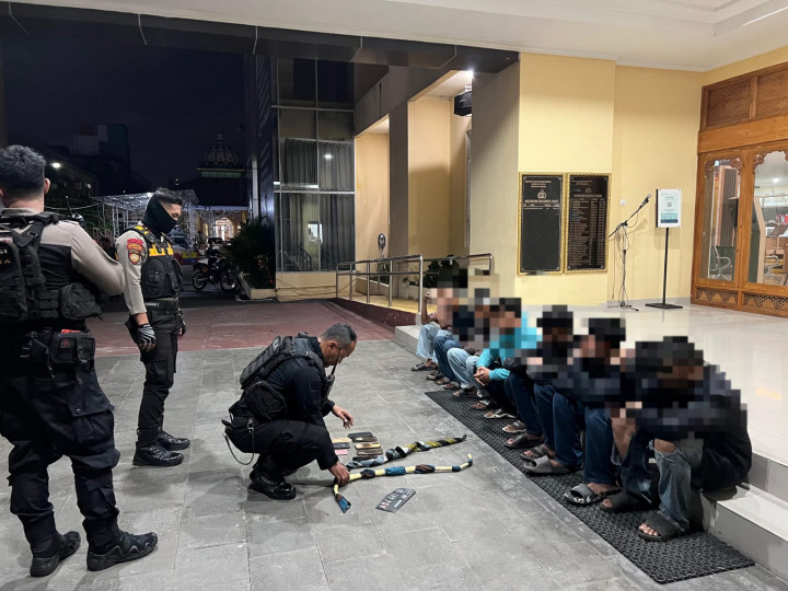 Perang Sarung, Belasan Remaja di Solo Ditangkap Polisi