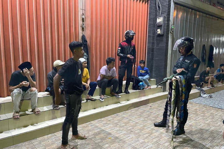 Perang Sarung, 10 Orang Remaja Ditangkap Petugas Samapta Polres Garut