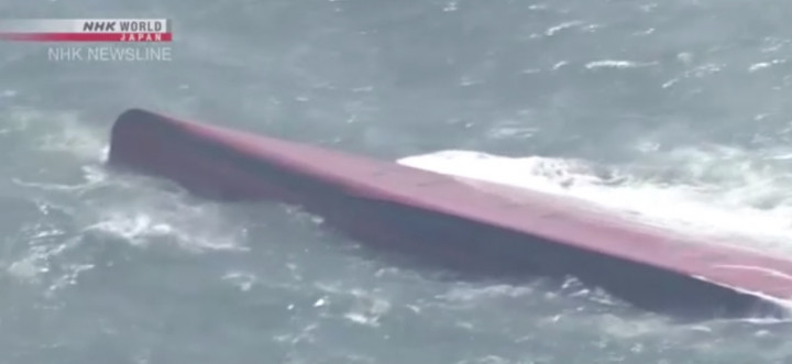 Tanker Terbalik di Lepas Pantai Jepang, Delapan ABK WNI Selamat