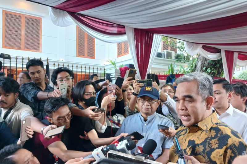Gerindra Sebut Surya Paloh Berikan Contoh yang Baik