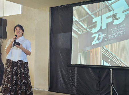 Thresia Mareta dalam acara diskusi JF3: Talk di Teras Lakon Summarecon Serpong, Rabu 920/3/2024). Foto: Dok. Istimewa)