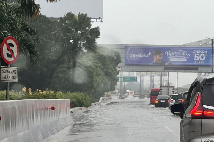 Jalan Tol Sedyatmo Banjir, Jasa Marga: Mohon Maaf