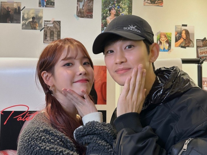 Kim Soo Hyun Reuni di Konser IU, Netizen Ingat Dream High