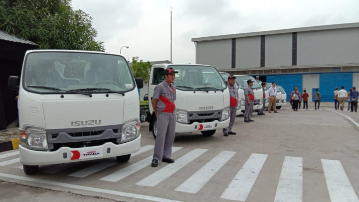 Isuzu Ajak Sopir Truk/Bus Mudik Bareng, Ini Syaratnya