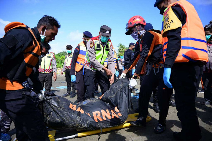 Dua Etnis Rohingya Ditemukan Tewas di Laut Aceh
