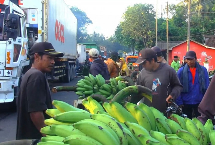 Cegah Kepadatan Lalin, 3 Polda Diminta Antisipasi Pasar Tumpah