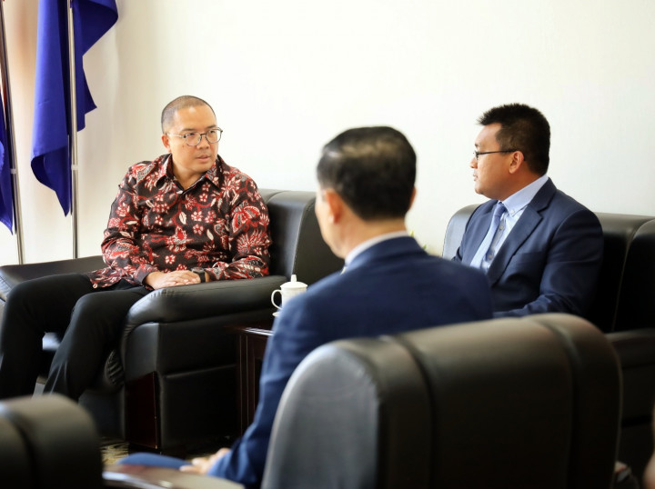 Kamboja Undang Indonesia Berpartisipasi dalam Pembangunan Infrastruktur