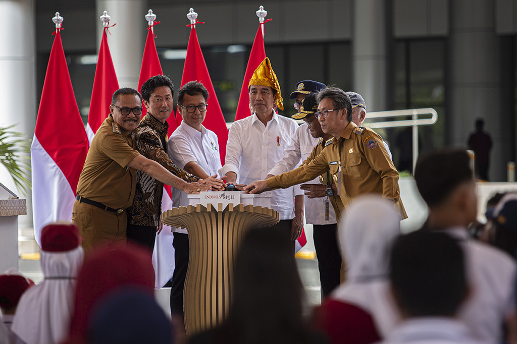 Jokowi inaugurates four airports in Palu city