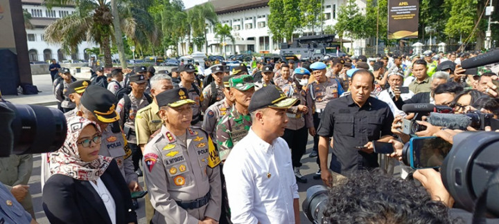 Bey Machmudin Pastikan Jalur Mudik di Jabar Aman