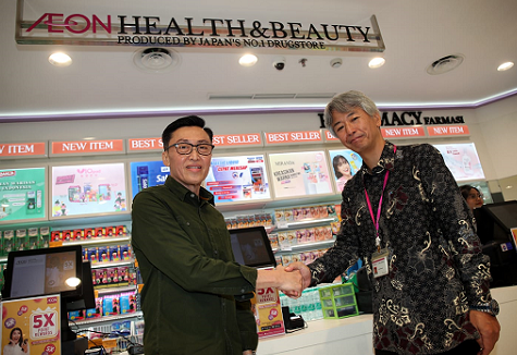 Elpranusa Justia - General Manager PT Antilope Madju Puri Indah dan Yasutake Suzuki - Project Manager PT AEON Indonesia. (Foto: Dok. Istimewa)