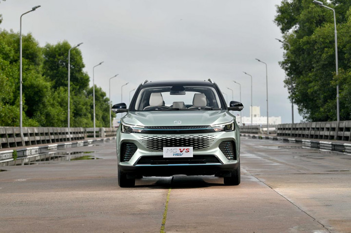 MG VS HEV Diklaim Irit Bensin, Berapa Sih Konsumsinya?