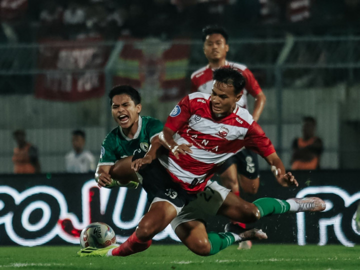 Madura United Ditahan Imbang PSS, Mauricio Souza Kritik Kualitas Wasit