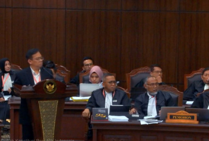 Bansos Efektif Meningkatkan Suara Prabowo-Gibran, Ada Faktor <i>Myopic</i> Masyarakat