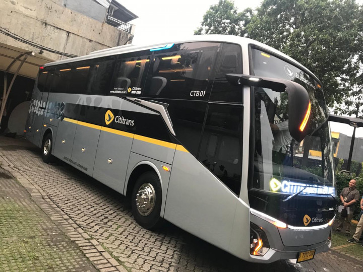 Bus AKAP Ini Tawarkan Sensasi Naik Kelas Bisnis Pesawat, Intip Fasilitasnya