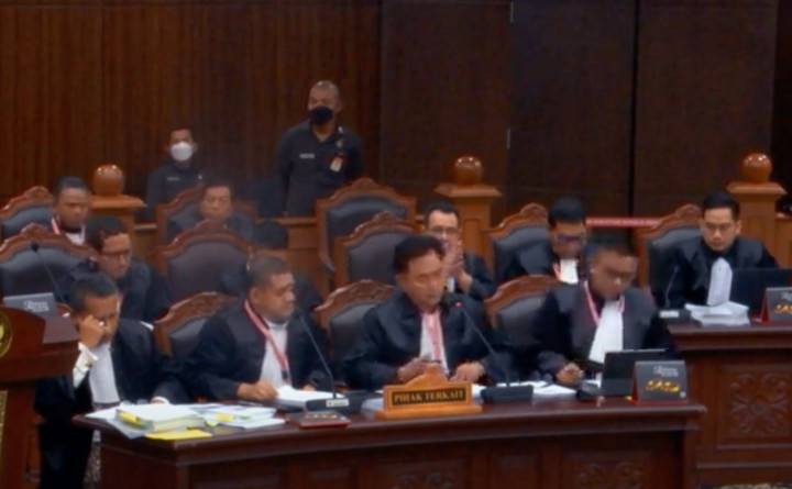 Diungkit Kubu Ganjar-Mahfud, Ini Klarifikasi Yusril Terkait Putusan MK Nomor 90