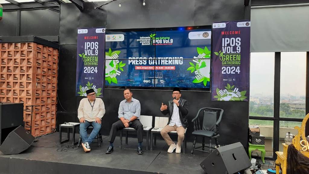 Press Gathering IPOS di Langit Seduh (Rooftop) @101 URBAN Jakarta. Dok. Ist