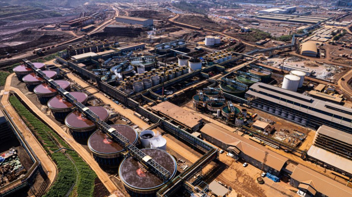 Ekonomi Global Tak Menentu, Harita Nickel Masih Raup <i>Cuan</i>