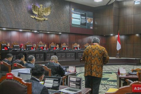 Fakta-fakta MK Kirim Surat Panggilan Kepada 4 Menteri