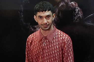 Pengalaman Reza Rahadian Mandikan Jenazah