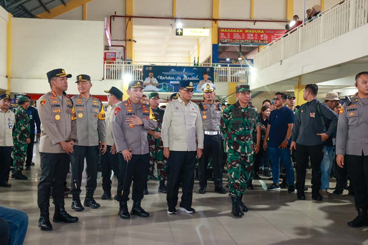 Kapolri, Panglima TNI dan Menhub Tinjau Kesiapan Layanan Mudik di Terminal Purabaya
