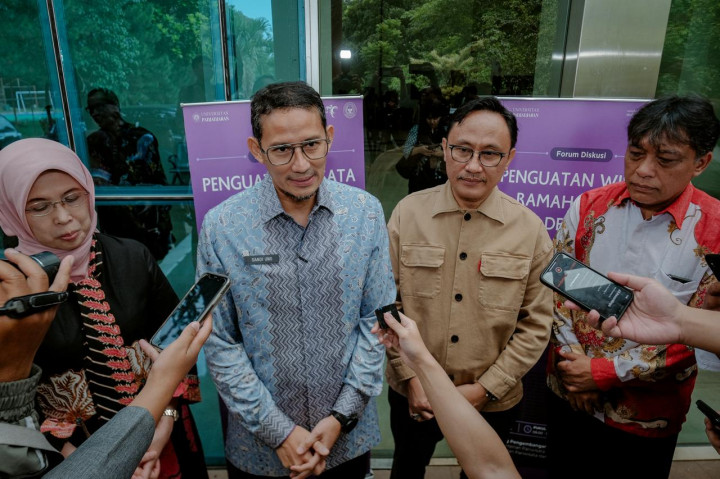 Menparekraf Dorong Sosialisasi dan Edukasi Soal Wisata Ramah Muslim