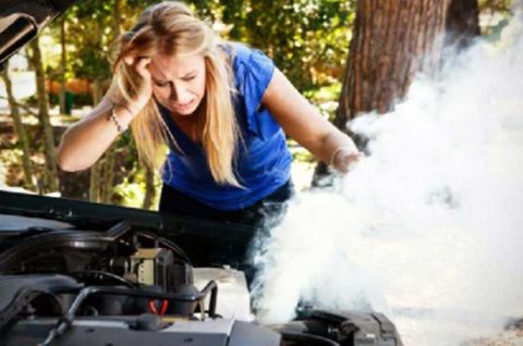 Antisipasi Mesin Mobil Overheat saat Mudik