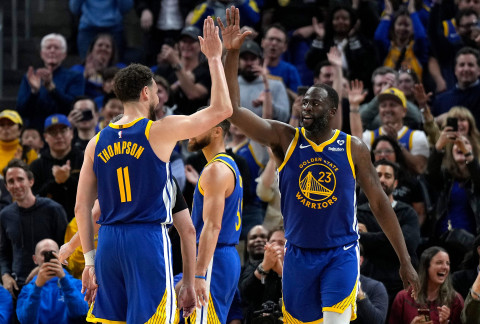 Basket NBA: Warriors Libas Rockets 133-110