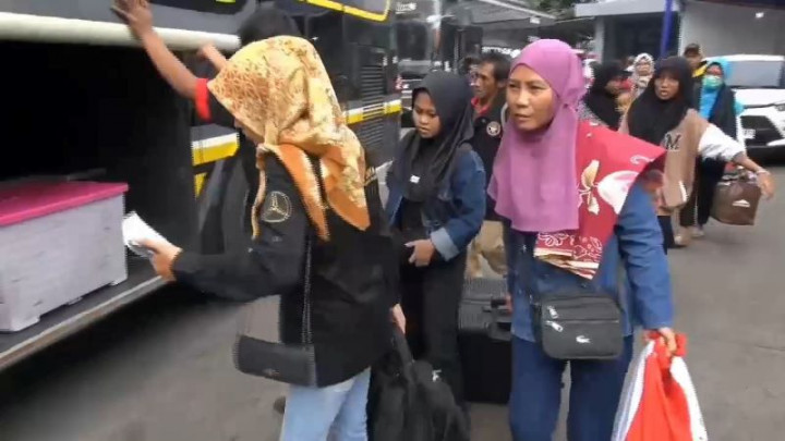 Penumpang Keluhkan Penaikan Harga Tiket Bus
