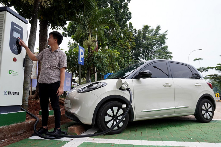 Wuling Motors Mulai Bangun Jaringan SPKLU Fast Charging