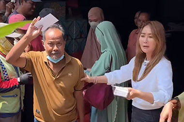 Inul Daratista Bagi THR saat Mudik, Caranya Tuai Pro-Kontra