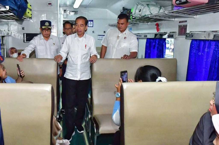 Jokowi: Antrean Pemudik Lebaran 2024 Relatif Terkendali