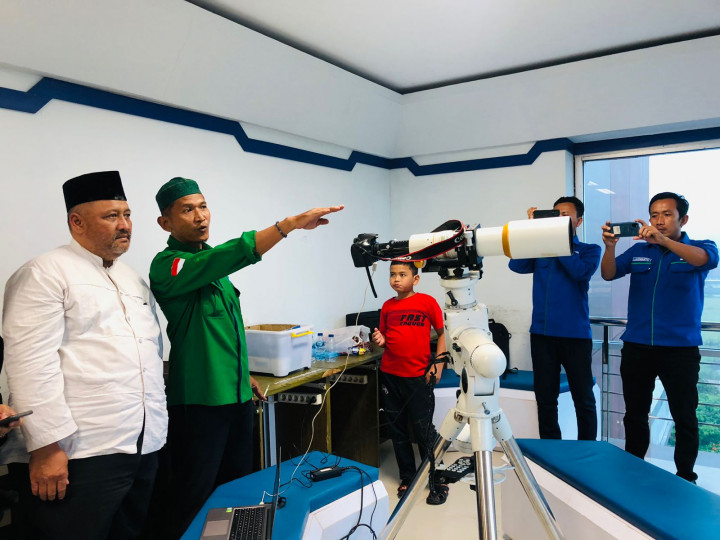 Stasiun Geofisika Malang Amati Hilal Awal Syawal di Pantai Ngliyep Besok