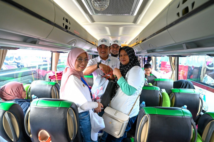 SIG Berangkatkan 880 Peserta Mudik BUMN ke Empat Provinsi di Indonesia