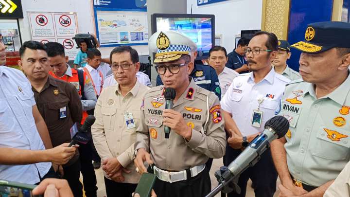 Polisi Identifikasi 1 Korban Kecelakaan Tol Jakarta-Cikampek