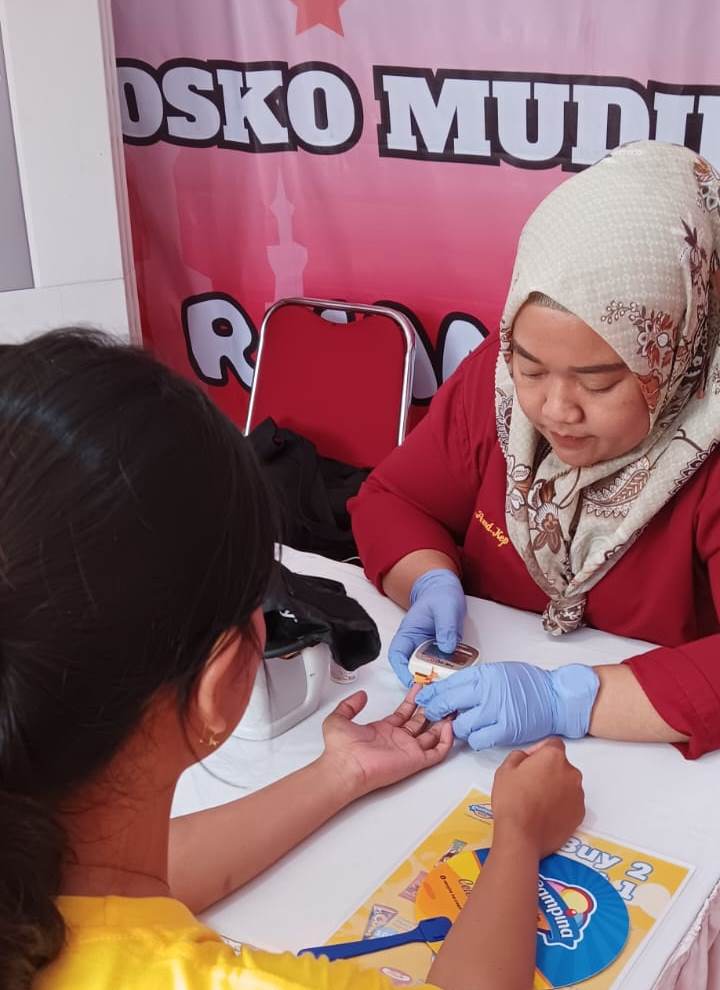 Posko Mudik BKKBN, Periksa Kesehatan Sambil Istirahat