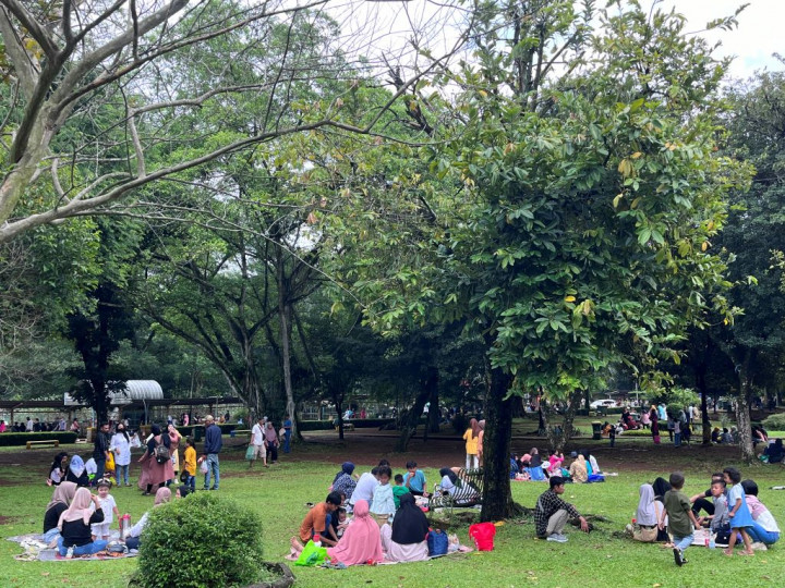 Alasan Warga Pilih Ragunan untuk Habiskan Libur Lebaran