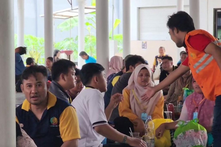 Momen Idulfitri, Kunjungan Keluarga Narapidana di Lapas Surabaya Melonjak