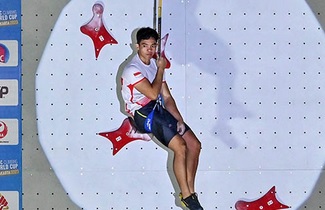 Atlet Panjat Tebing Indonesia Kiromal Katibin Raih Perunggu di Kejuaraan Dunia