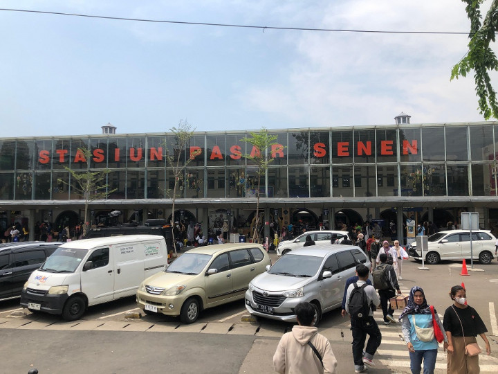 Puncak Arus Balik di Stasiun Gambir dan Pasar Senen Terjadi Hari Ini