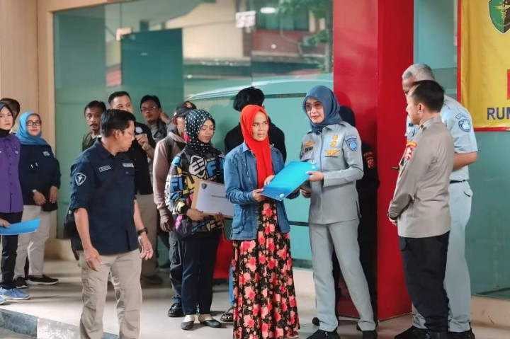 Santunan Seluruh Korban Meninggal Kecelakaan KM 58 Didistribusikan