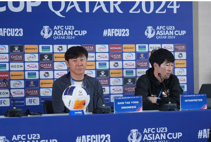 Kecewa dengan Wasit, Shin Tae-yong Puji Semangat Garuda Muda