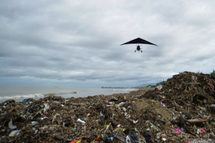 2 Polisi di Kuansing Terjatuh dari Paramotor Saat Patroli Udara