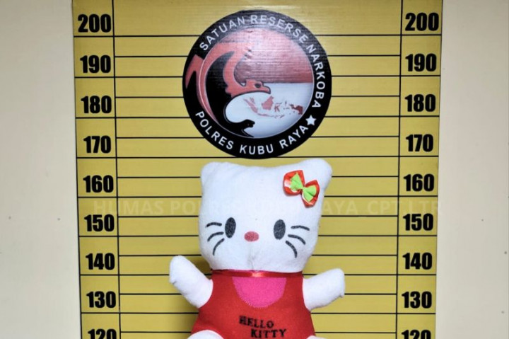 Penyelundupan Sabu Dalam Boneka Hello Kitty di Kubu Raya Terbongkar