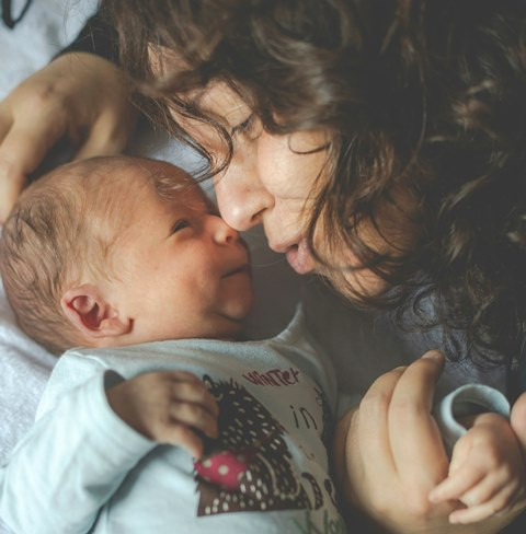 3 Berita Terpopuler Gaya: Melahirkan dengan Vakum dan Forceps Hingga Faringitis karena Vape