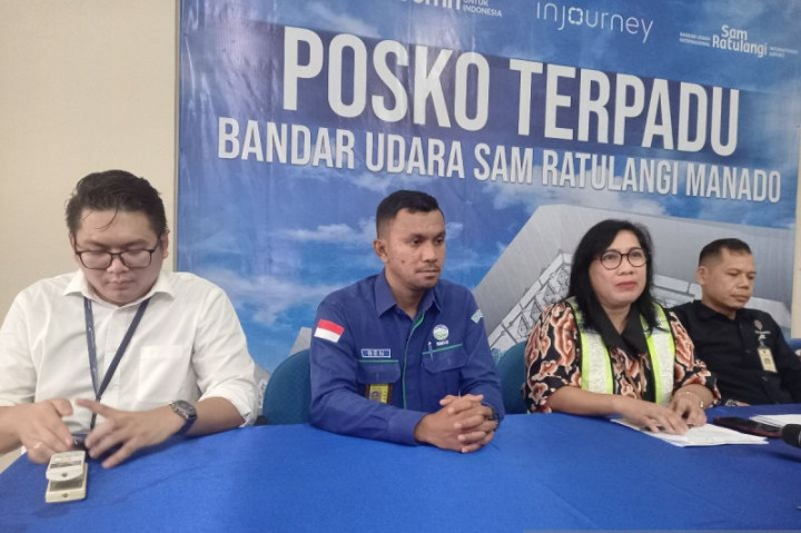 Belasan Penerbangan dari-Menuju Manado Tertunda Erupsi Gunung Ruang