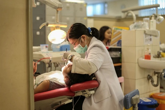 Tak Cuma Mengobati Gigi Rusak, Kenalan Yuk dengan Fakultas Kedokteran Gigi UGM